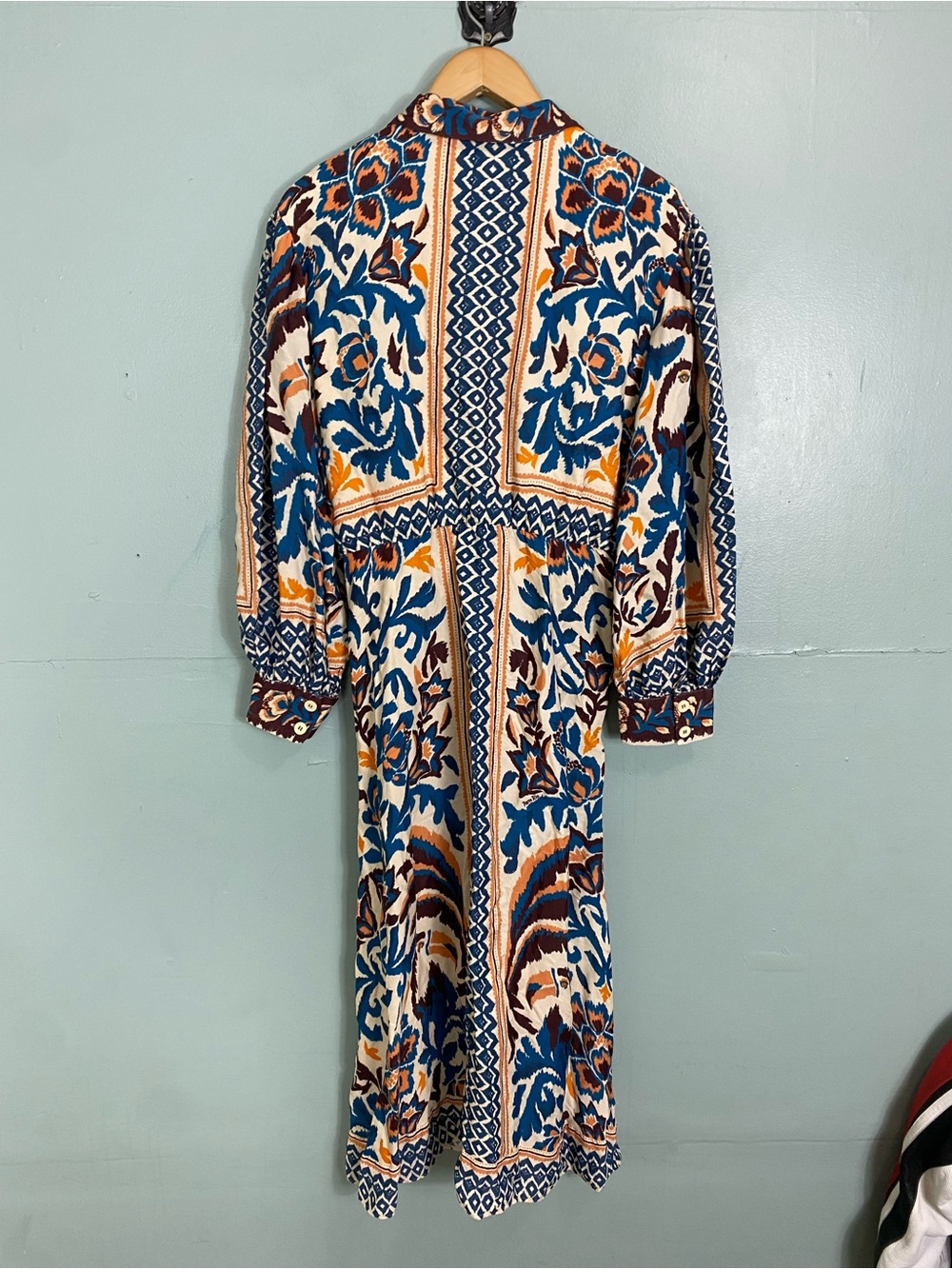 FARM Rio Multicolor Printed Midi Dress in Teal, Brown & Cream - Picture 5 of 7